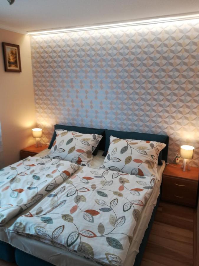 Golden Axe Apartment Heviz Bagian luar foto