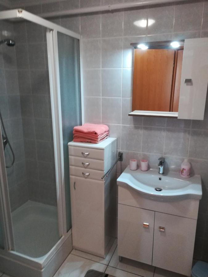 Golden Axe Apartment Heviz Bagian luar foto
